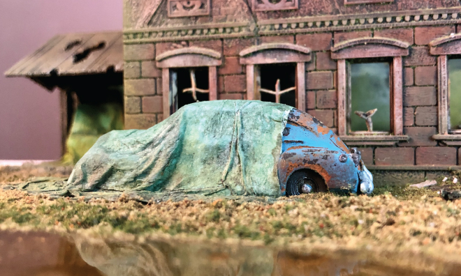 Detail image of model.