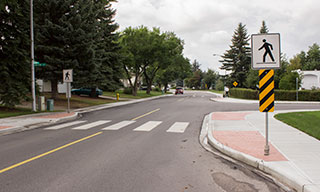 Image showing curb extensions on a road in Sherwood Park.