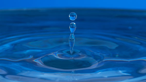 Image of a drop of water.